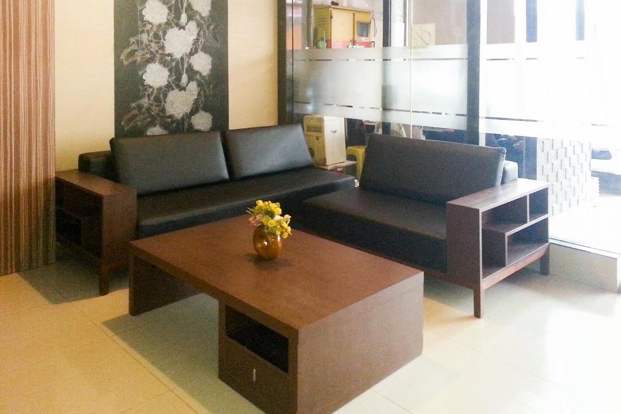 Urbanview Trisula Hotel Makassar Buitenkant foto